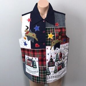 Reversal USA Quilted Christmas Vest Reindeer Plaid Snow Holiday Village Kitsch